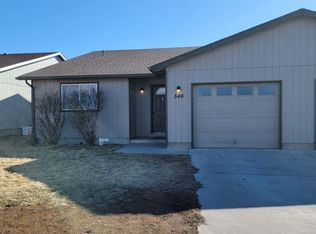 546 NE Larch Ave, Redmond, OR 97756