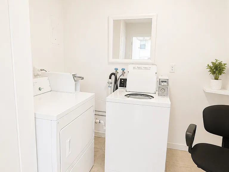2519 Pierce St #B — Photo 7