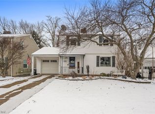 2220 Buena Vista Dr, Wickliffe, OH 44092