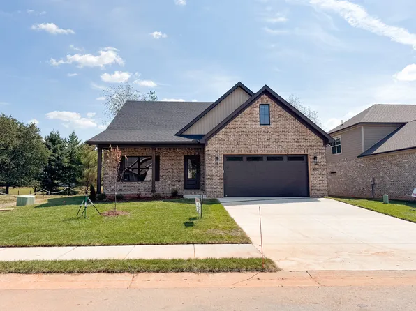 3428 Southall Blvd, Bowling Green, KY 42101