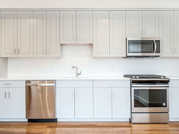 11 Temple #6 Boston - Beacon Hill Unit Photo 1