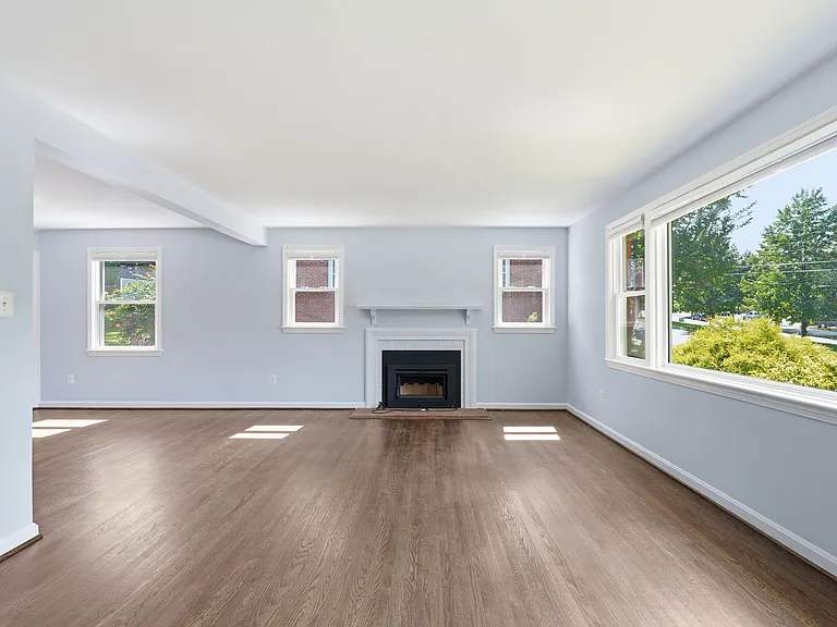 5223 Yorktown Blvd — Photo 31
