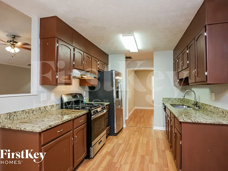 5301 W Jones Bridge Rd — Photo 6