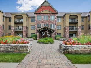 1940 Fulham St APT 104, Roseville, MN 55113