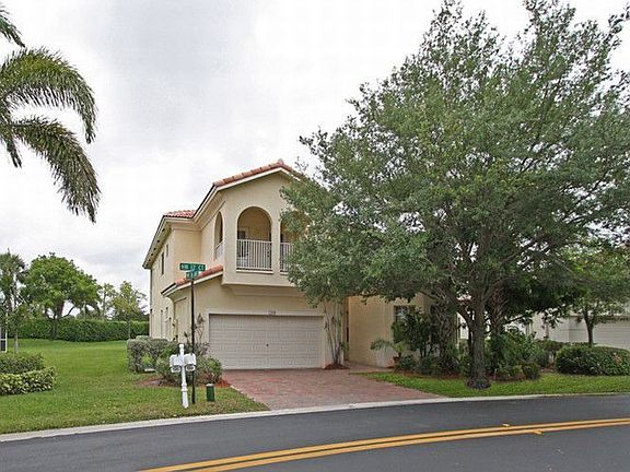 2nd image of 7390 NW 17th Ct