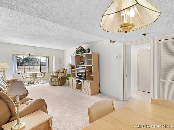 4th image of 5413 SE Miles Grant Rd APT G206