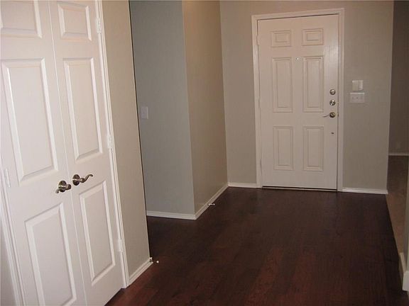 4th image of 7808 Aqua Vista Dr