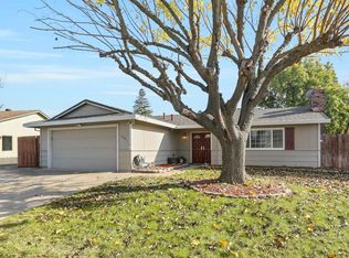 3907 Smithfield Way, Sacramento, CA 95826