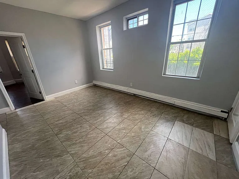 190 Hamilton Ave #1 — Photo 8