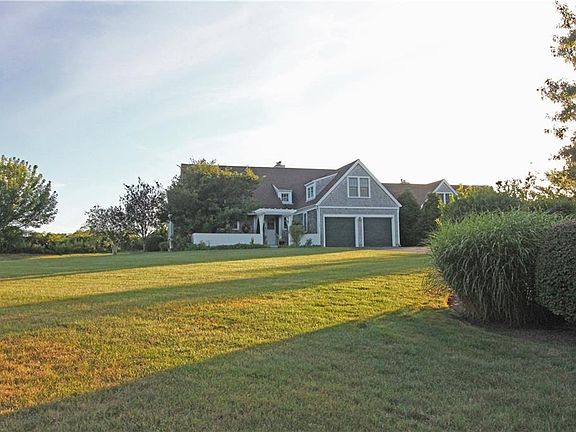 5th image of 124 Storm King Dr