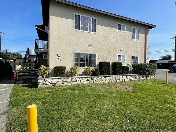 2nd image of 571 E Hurst St #3