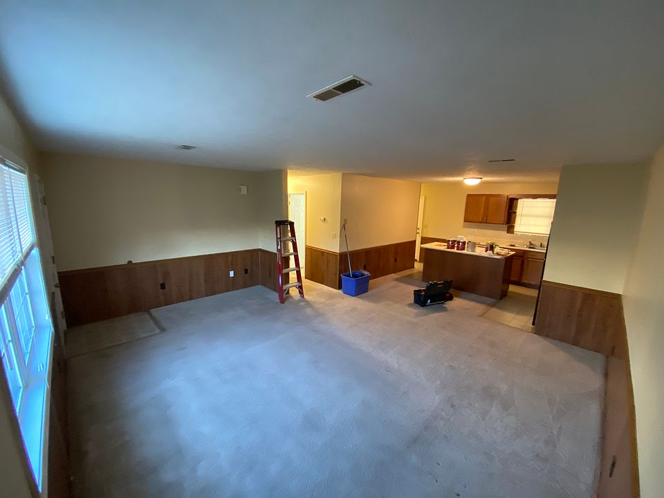 1st image of 1014 E 16th St