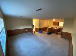 1014 E 16th St, Seymour, IN 47274