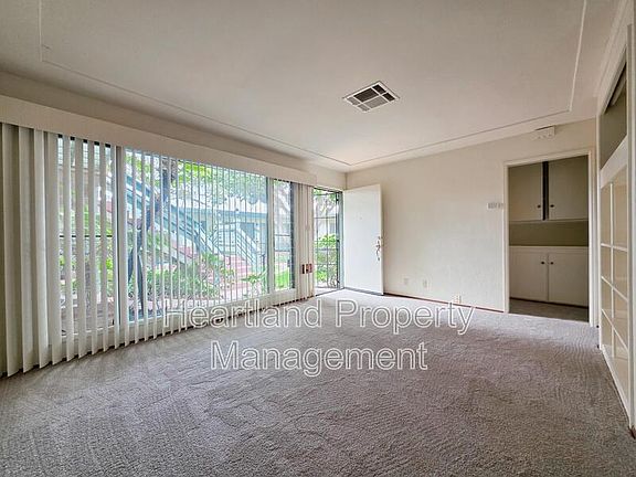 4th image of 5129 Wilson St
