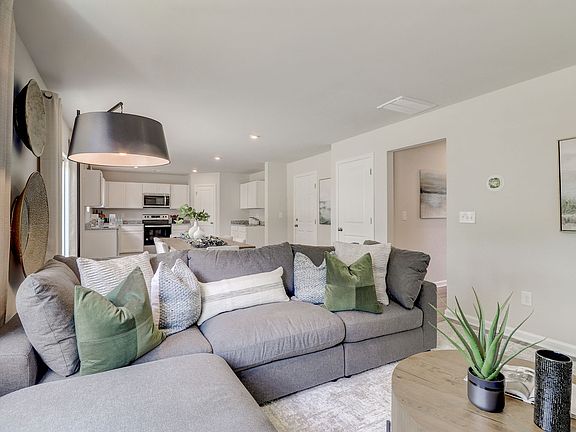 6th image of this home
