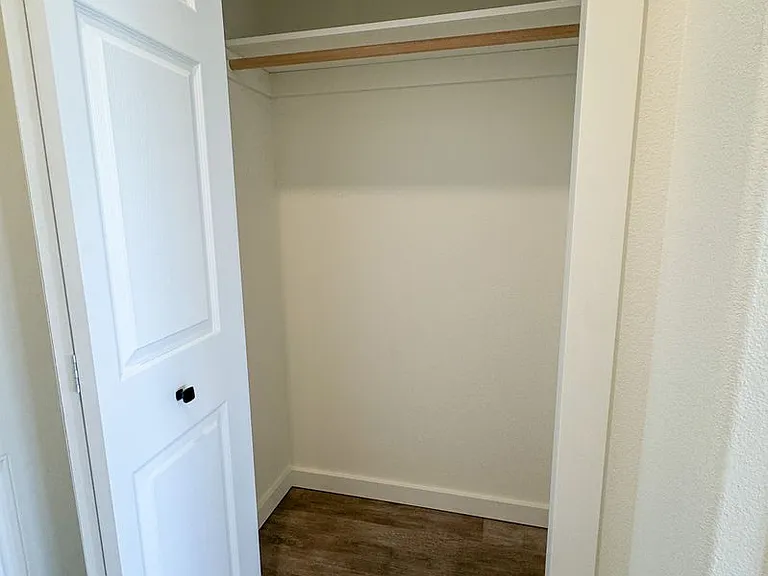 981 Covey Run Rd #203 — Photo 11