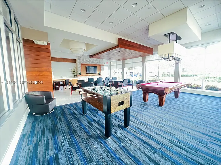 231 Riverside Dr #1210 — Photo 44