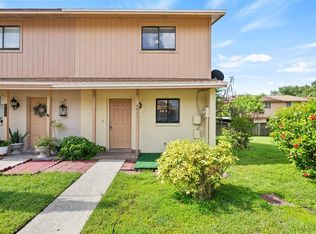 4012 Pine Limb Ct, Tampa, FL 33614