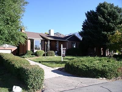 2nd image of 3347 S Los Altos St