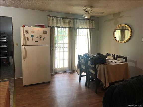 5th image of 93 Old White St #B