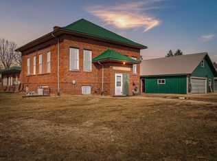 28049 County Highway X, Cashton, WI 54619