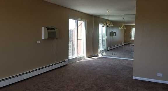 5th image of 1375 Rebecca Dr APT 415