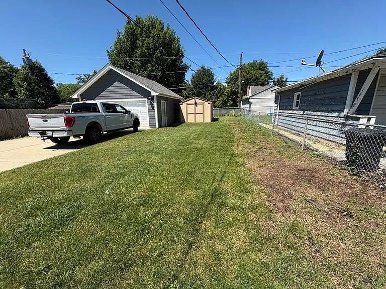 126 N Illinois Ave — Photo 16