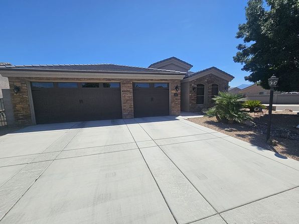 1987 John Wayne Dr
