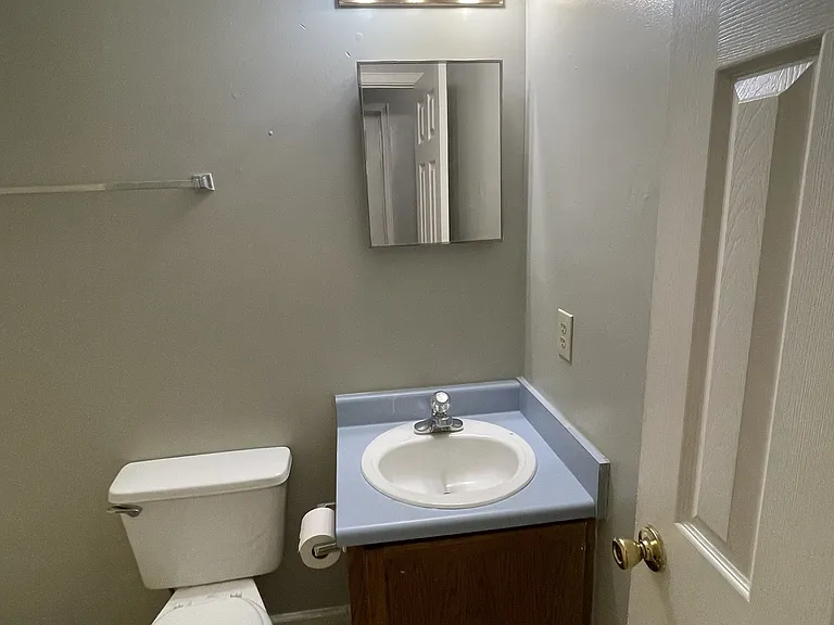4140 Bronner Rd — Photo 10