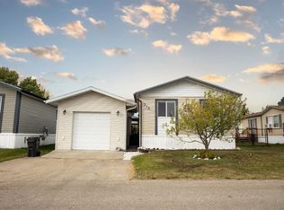 10615 88th St #313, Grande Prairie, AB T8X1P5