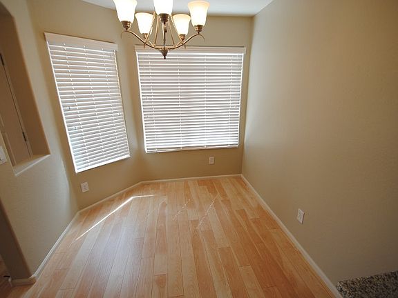 5th image of 1680 E Kelsi Ave