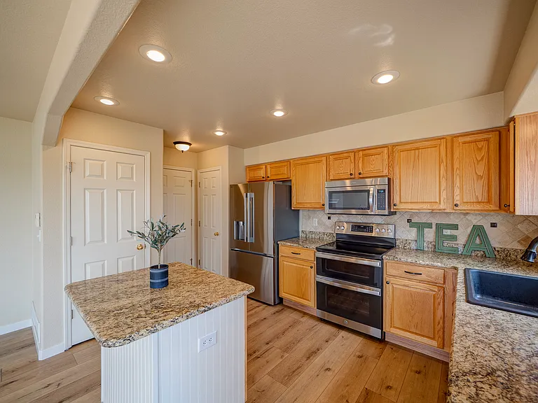 3745 Cherry Plum Dr — Photo 6