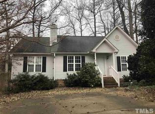 104 Peakhill Rd, Holly Springs, NC 27540