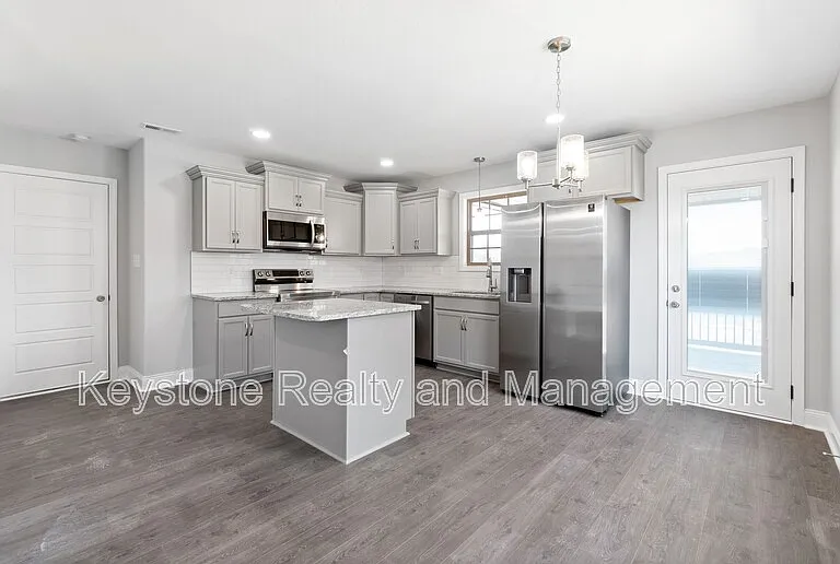 1093 Winesap Rd — Photo 6