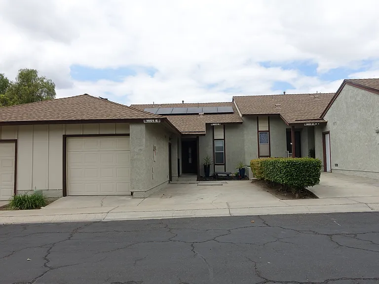 Street View: Wintergreen Lane, Unit E