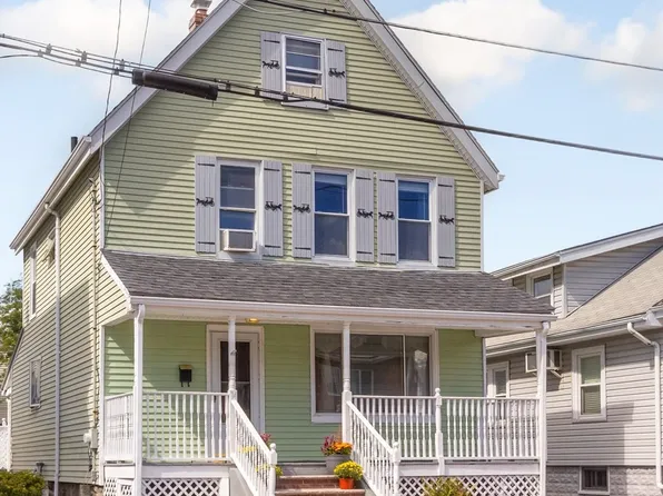 14 Poole St, Medford, MA 02155