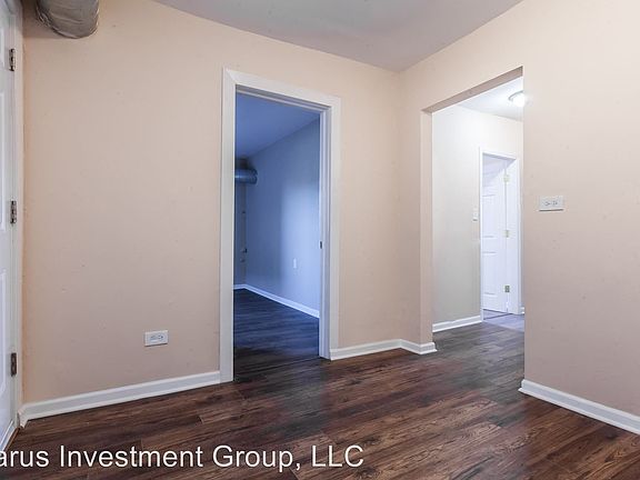 2nd image of 3453 S Prairie Ave Ch 2n #5964972