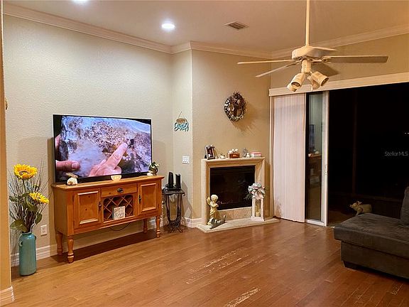 2nd image of 1051 Green Gate Blvd