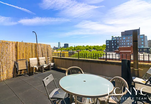 Rented by Keller Williams NYC | media 13