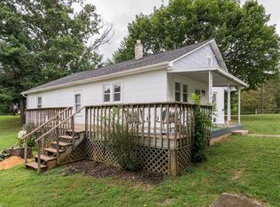 2400 Dutch Cove Rd, Canton, NC 28716