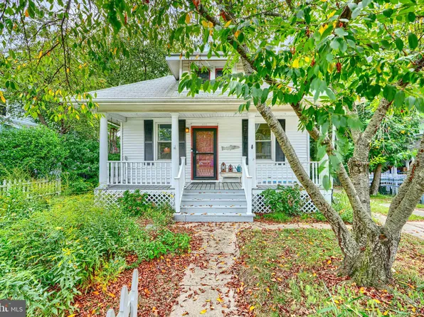 206 5th St, Laurel, MD 20707