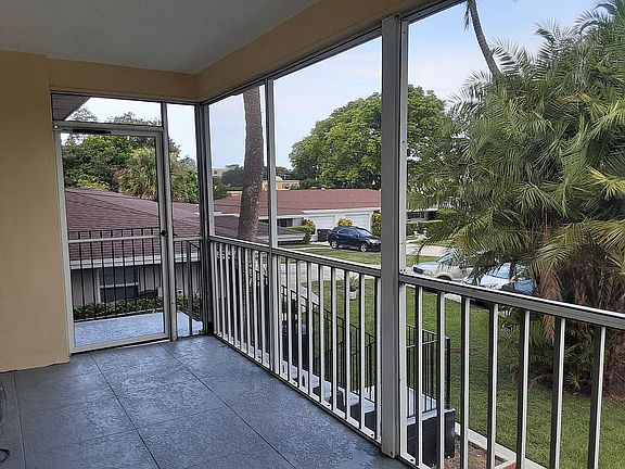 2nd image of 713 Lembo Cir