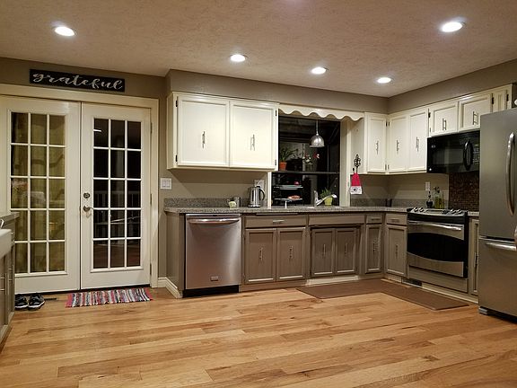 Kitchen & upper deck doors