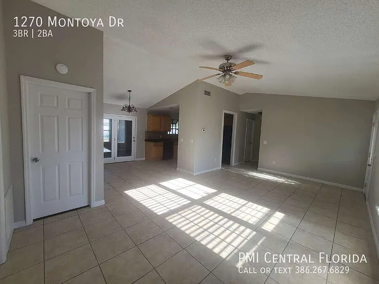 1270 Montoya Dr — Photo 3