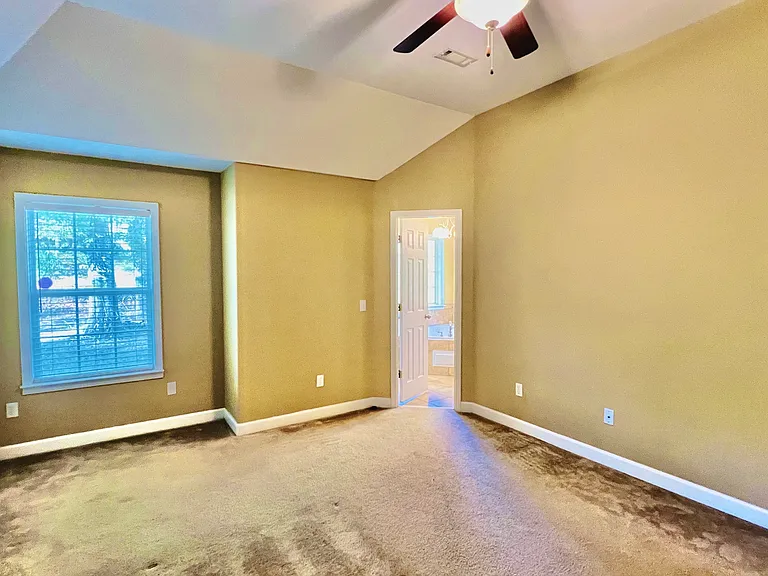 103 Vineyard Dr — Photo 11