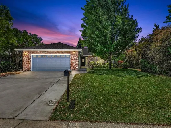 2106 McLaren Dr, Roseville, CA 95661