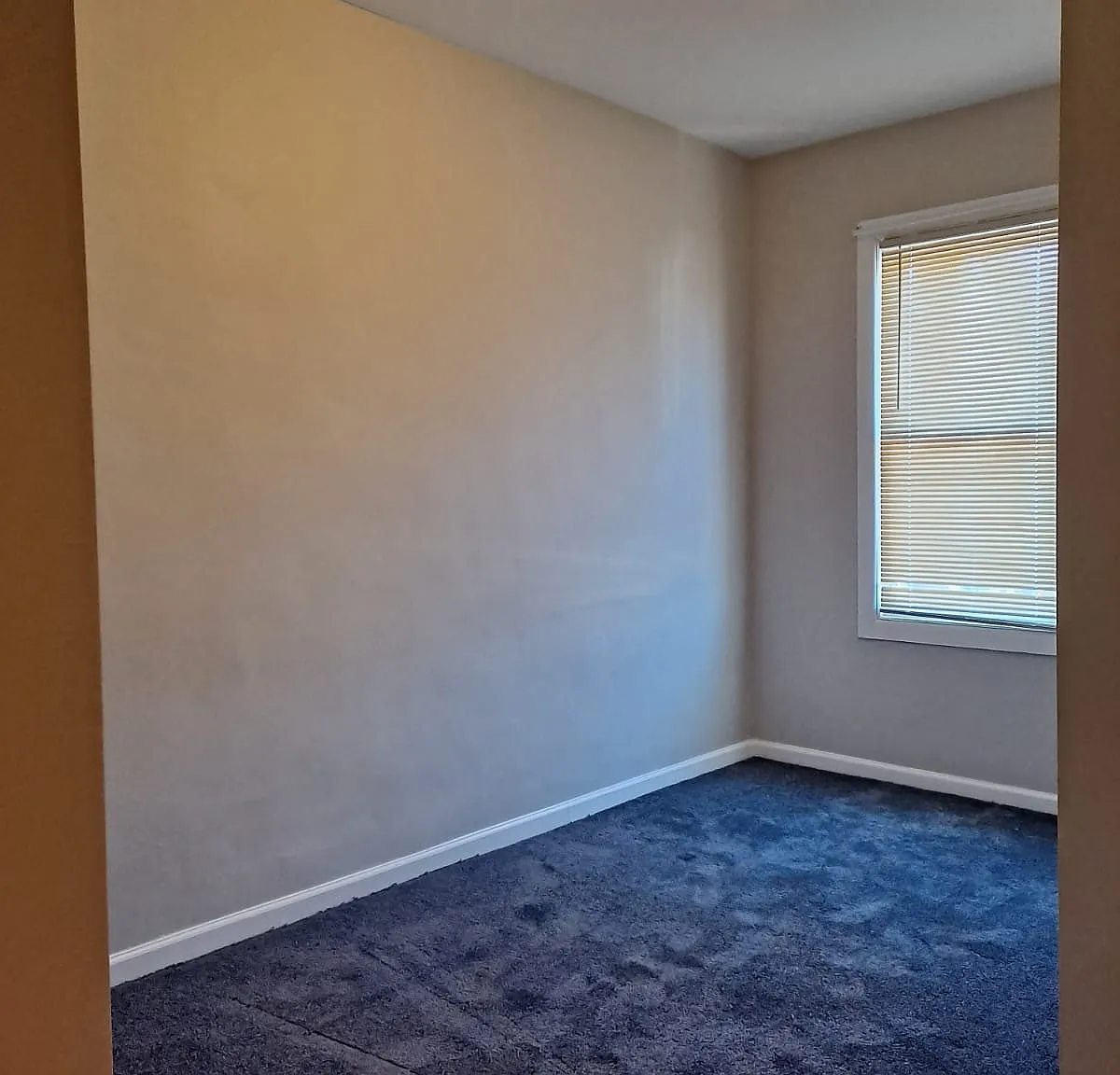 3 bed, 1200 sqft, $3,500 — Photo 4
