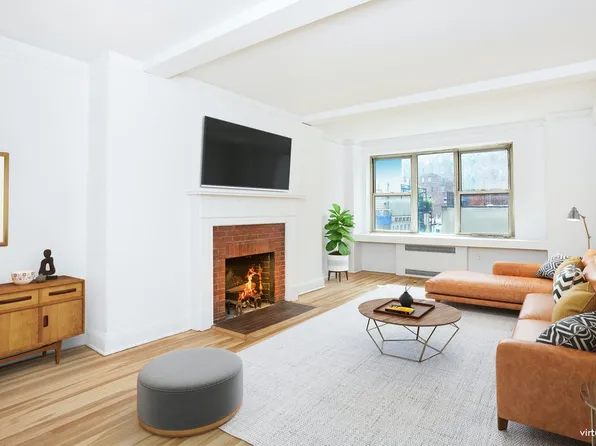 433 East 51st Street image 1 of 15