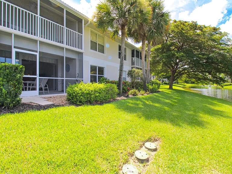 5025 Cedar Springs Dr #102 — Photo 22
