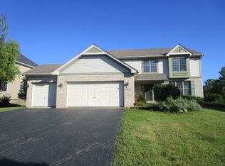 5520 Bear Claw Ct, Hoffman Estates, IL 60192